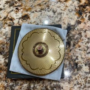 Stratton of London Gold Powder Compact